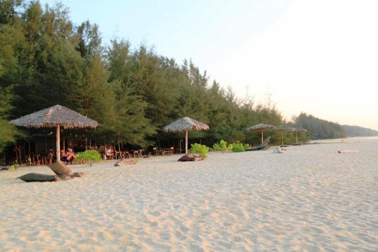 หาปลา บีช คอทเทจ Hotel Koh Kho Khao Island ภายนอก รูปภาพ