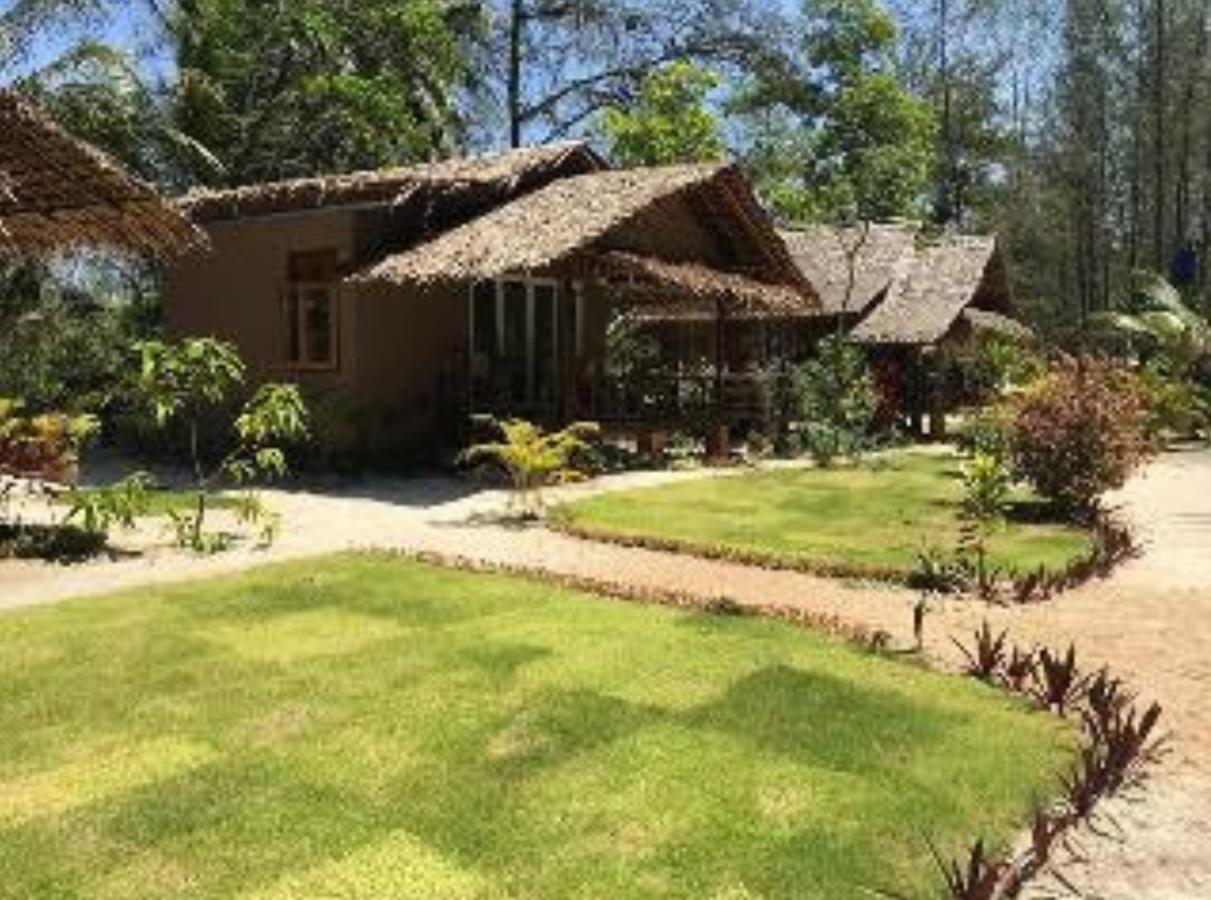หาปลา บีช คอทเทจ Hotel Koh Kho Khao Island ภายนอก รูปภาพ
